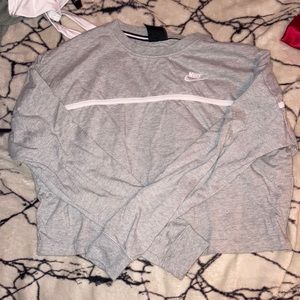 cropped nike long sleeve